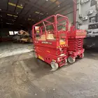 سيزر لفت scissorlift و بوم لفتboomlift للبيع جميع المقاسات