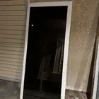 باب ودريشة للبيع سليمة وشبه جديدة