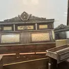 غرفة نوم نفرين نظيفه   طقمين كنب نظيف