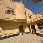 للإيجار فيلا بحي ظهرة لبن ب 68 الف ريال دفعتين