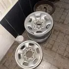 جنوط حديد تيوتا هايلوكس دبل البيع سمح