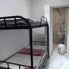 سرير حديد دورين او مفرد جديد مع الاغراض والتوصيل والتركيب