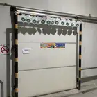 ثلاجة تبريد وتجميد غرف للايجار