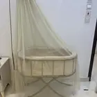 سرير أطفال