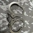 كلبشات اصلي وعليه ضمان