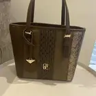 شنطة نظيفه