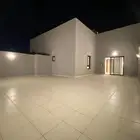 ملحق بسطوح خاص للبيع