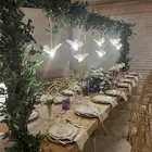 طاولة طعام للايجار