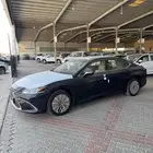 لكزس ES300h فئة AH هايبرد 2025