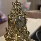 ساعة كلاسيكية قديمة نحاس وزنها 4كيلو