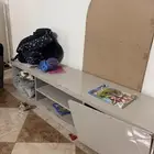 طاولة تلفاز للبيع