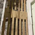 سرير من ايكيا مكسوره رجل السرير بس تثبت