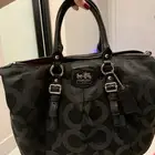شنطة كوتش أصلية