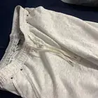 بنطال اثنين واحد ابيض  و واحد اسود