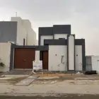 للبيع فيلا بحي الروابي - بريدة ( البناء على الكود السعودي )