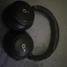 سماعة q30 نظيفه جدا  و3 انواع عزل ومايك عازل