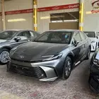 كامري E سعودي 2025 تيتانيوم