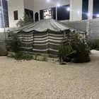 بيت شعر للبيع