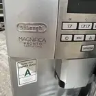 ماكينة قهوه