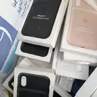 أغلفه شاحن متنقل في نفس الوقت