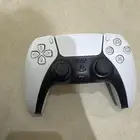 يد سوني 5 جديده جات مع السوني نفسه ولا فيه شي