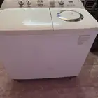 غسلة ملابس كبيره