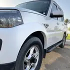 السلام عليكم  اعرض لكم سيارتي من نوع جيب  المهندرا
