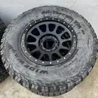 جنوط ميثود أصلية وكفرات نص حجري ( تم البيع )