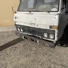 دنا قلاب نظيف موديل 84 قير مكينه وقلاب مشروط