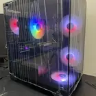 للبيع كمبيوتر قيمنق جديد