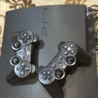 سوني ثري مع يدين