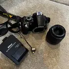 كاميرا نيكون D3100