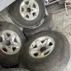 جنوط وكفرات مقاس 16 خمس حبات