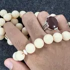 سبحة (مسباح) ضومنة