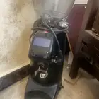 يوريكا زينيث 65 طاحنة الإسبريسو بقرص طحن 65 مم