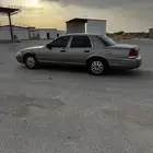 فورد فكتوريا 2004
