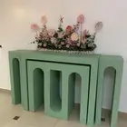 طاولات البيج بيعها 250 تنفع لجميع مناسبات وتيفاني ب200