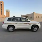 جيب صالون تويوتا