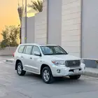 لاندكروزر 8V GXR 2015 بدي وكالة اصدار 60 عام