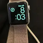 ساعه ابل اصليه   للبيع موديل 3