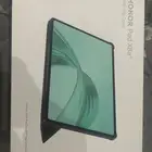 ايباد جديد عليه حسابه و العاب استخدم اقل من 20يوم