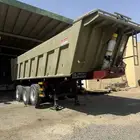 صندوق قلاب 18 م شبه جديد