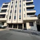 للبيع شقق علويه بدرج داخلي لسطح ابها حطين مقابل كبري المطار