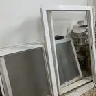 الزجاج سكوريت عاكس عسلي وكل الشبابيك بحاله ممتازه