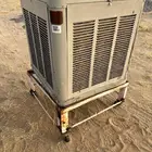 للبيع مكيف صحراوي نظيف جدا مركب له مروحه ويشتغل على طاقه