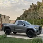 سييرا AT4 نظيف رمادي