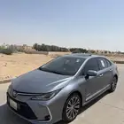 للبيع كورولا 2022 مالك اول نظيفة جدا .