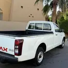 للبيع ايسوزو موديل 2022 نظيفة