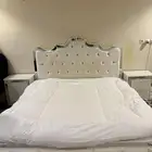 غرفه نوم مع اغراضه كامله اللبيع