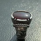 عقيق يماني احمر قاني زجاجي صياغه الوليف